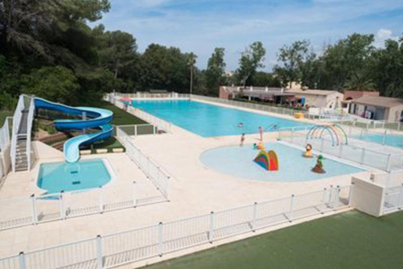 Blue Lagoon Six-Fours-les-Plages Luaran gambar